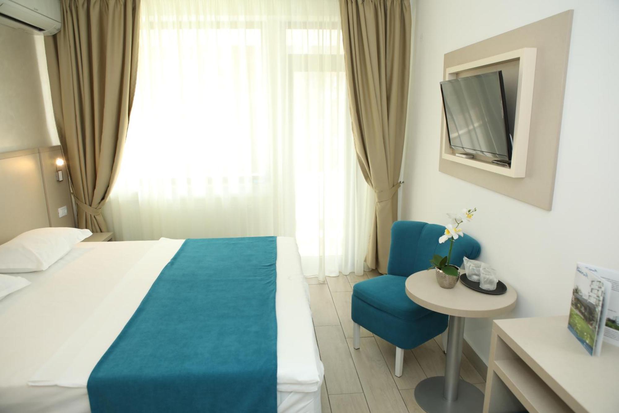 Hotel Delfin Mamaia Exterior foto